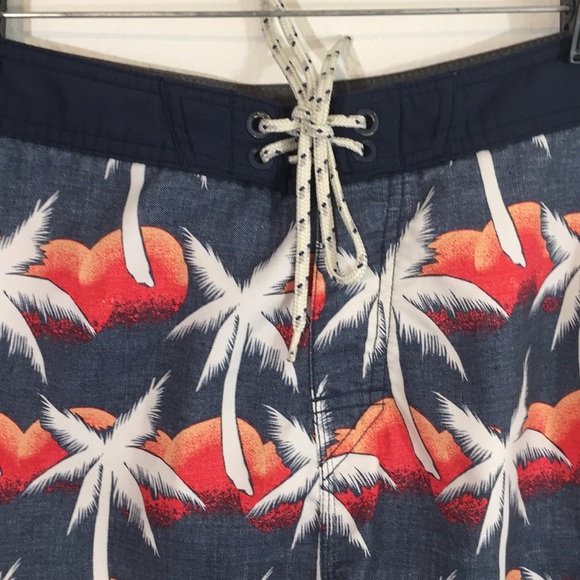 Rip Curl Men’s Swim Boardshorts Tropical Palm Tree - Picture 3 of 8